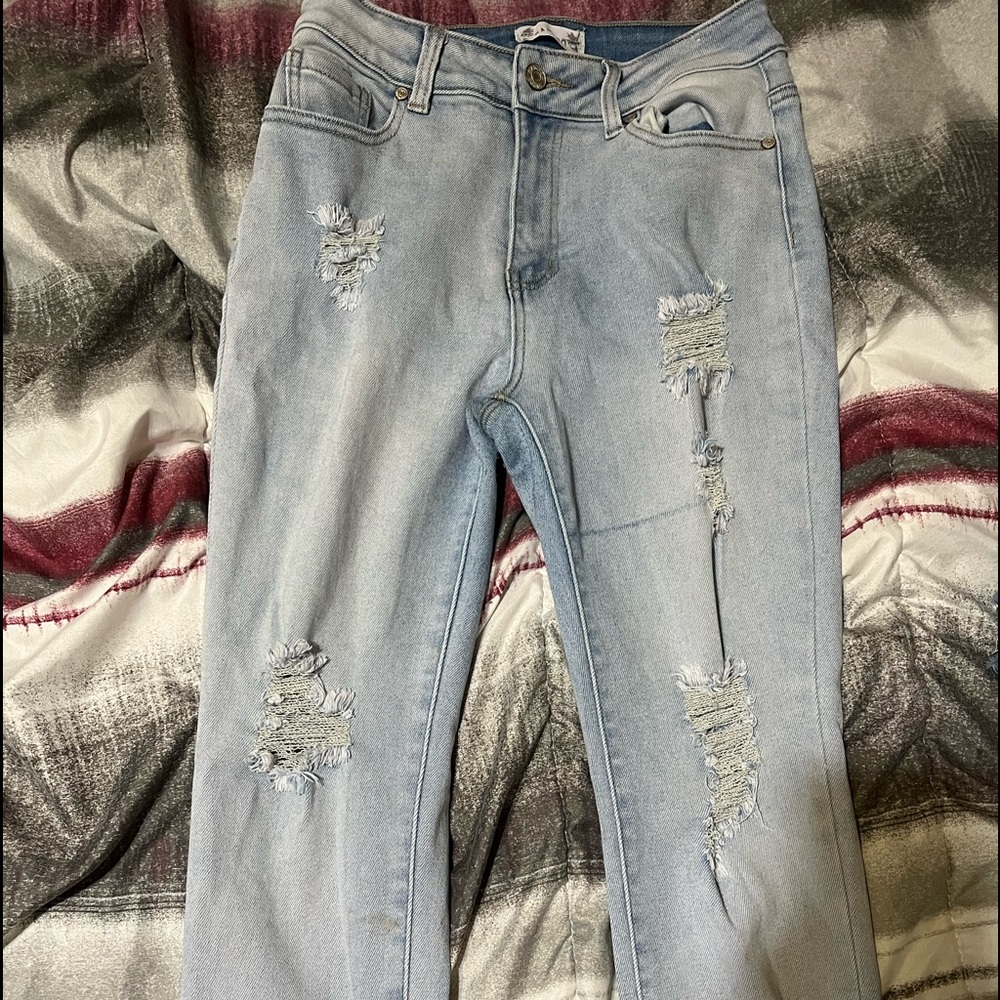 denim ripped jeans. size 9